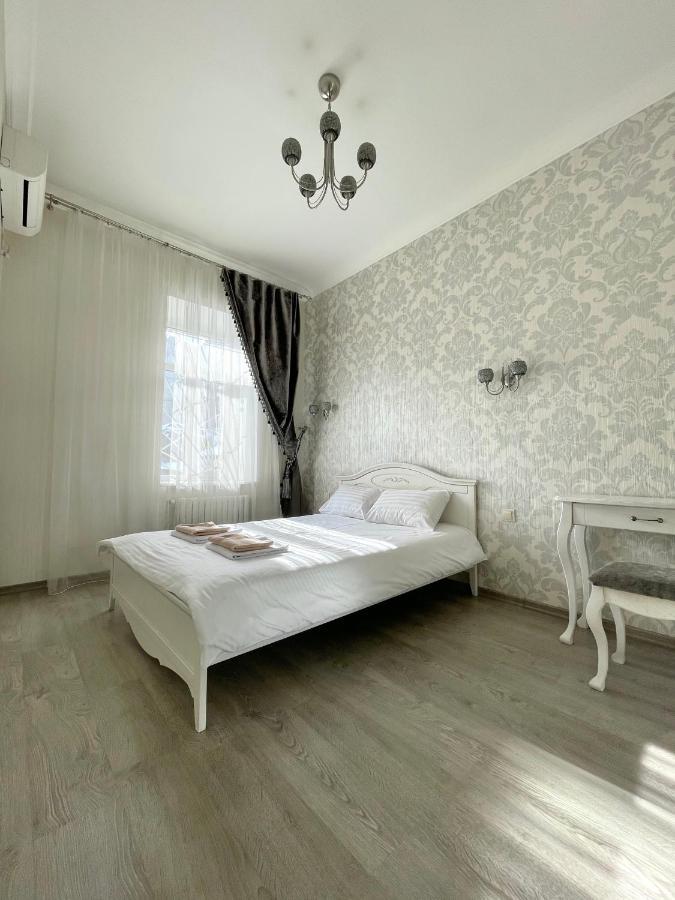 Cozy Apartment On Greek Street 15 Odesa Exterior foto