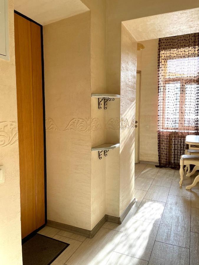 Cozy Apartment On Greek Street 15 Odesa Exterior foto